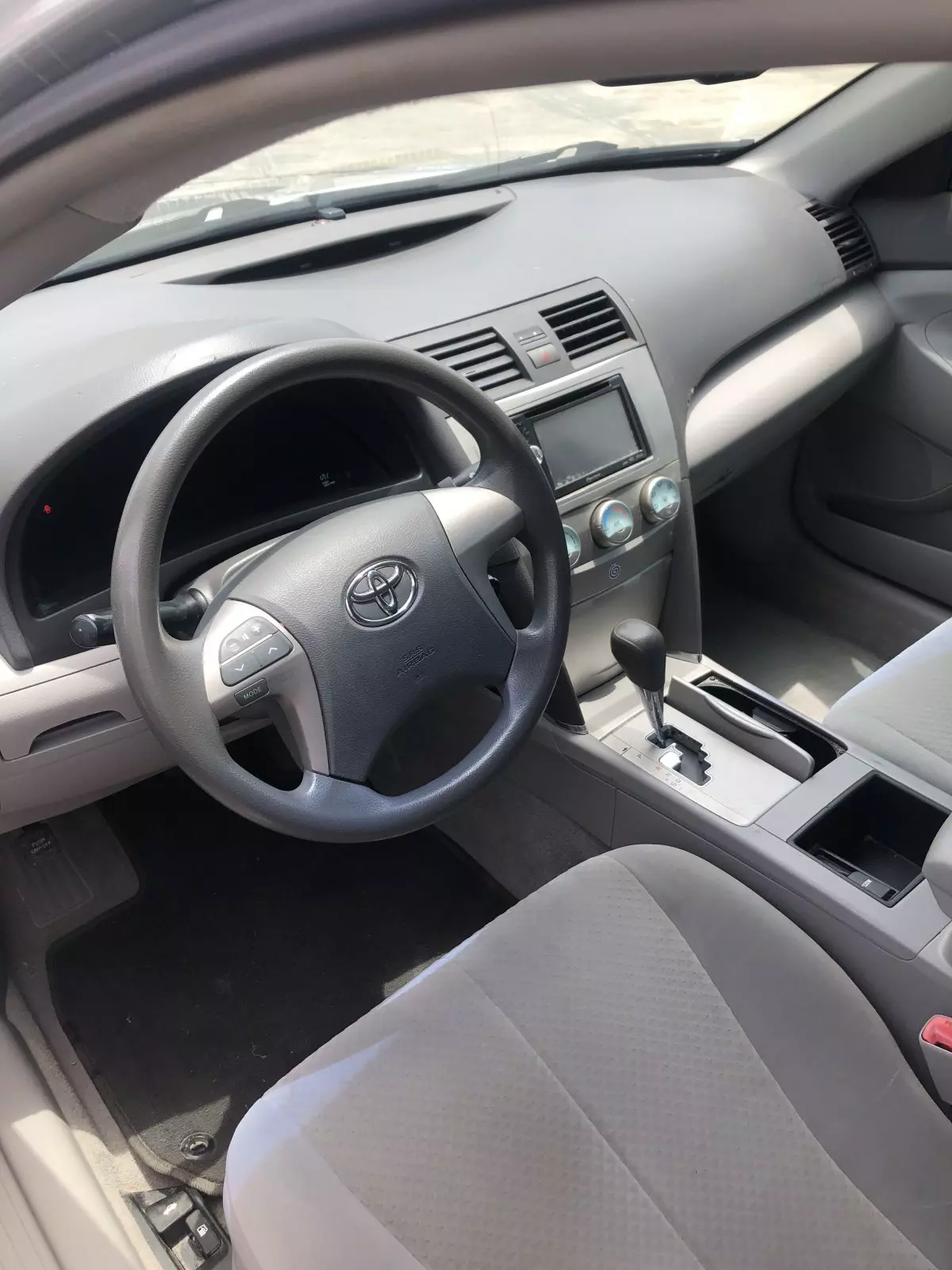 interiorFront