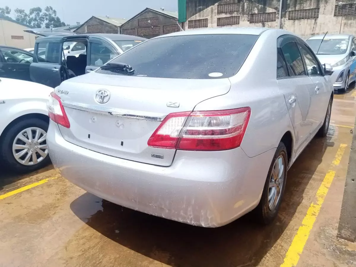 car Left