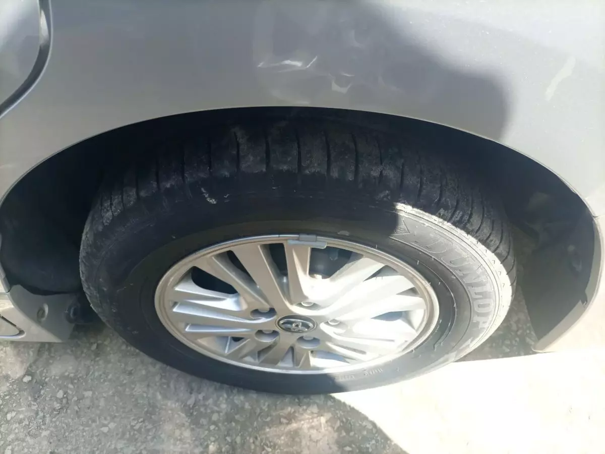 tyre1