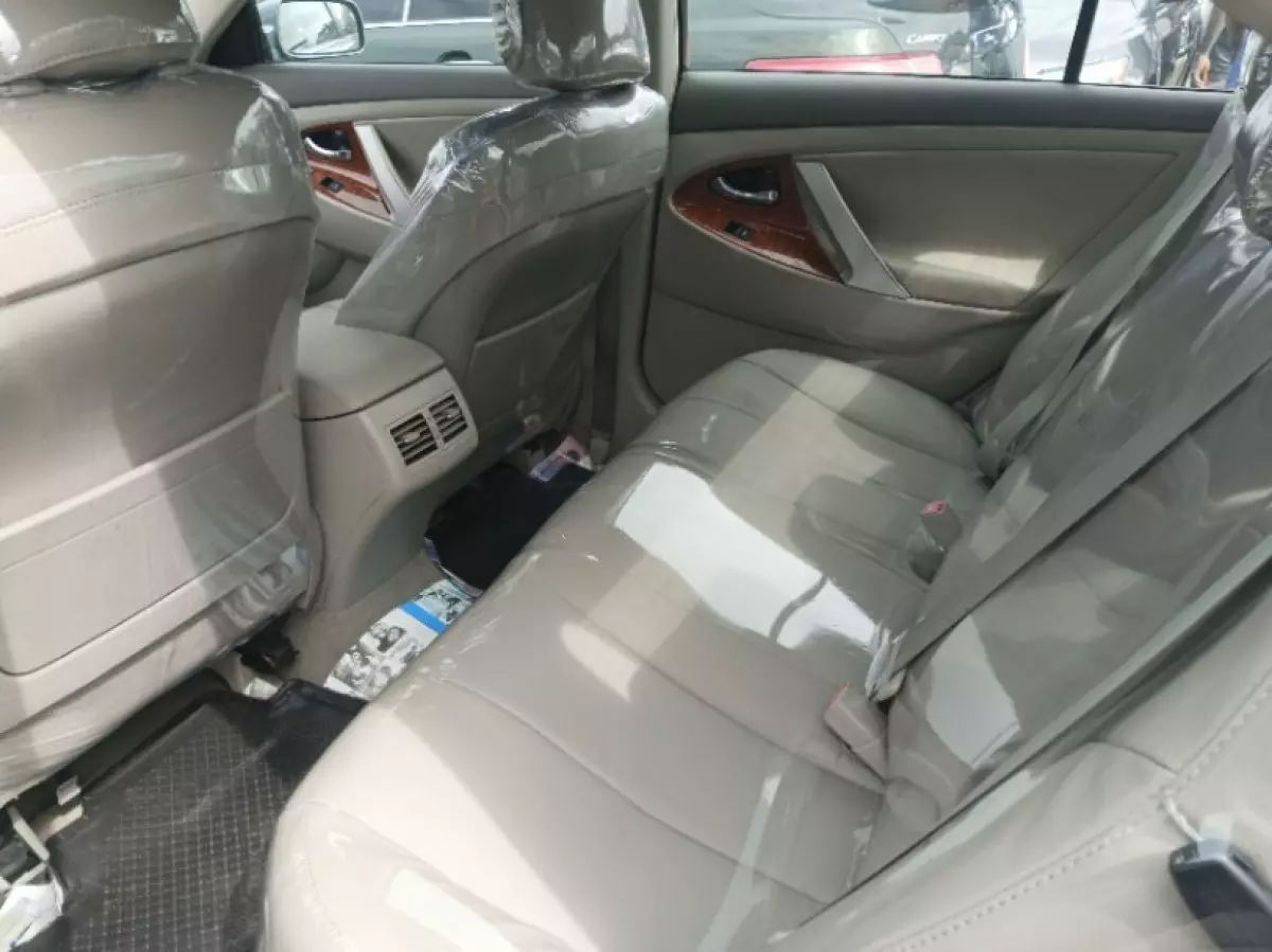interiorBack
