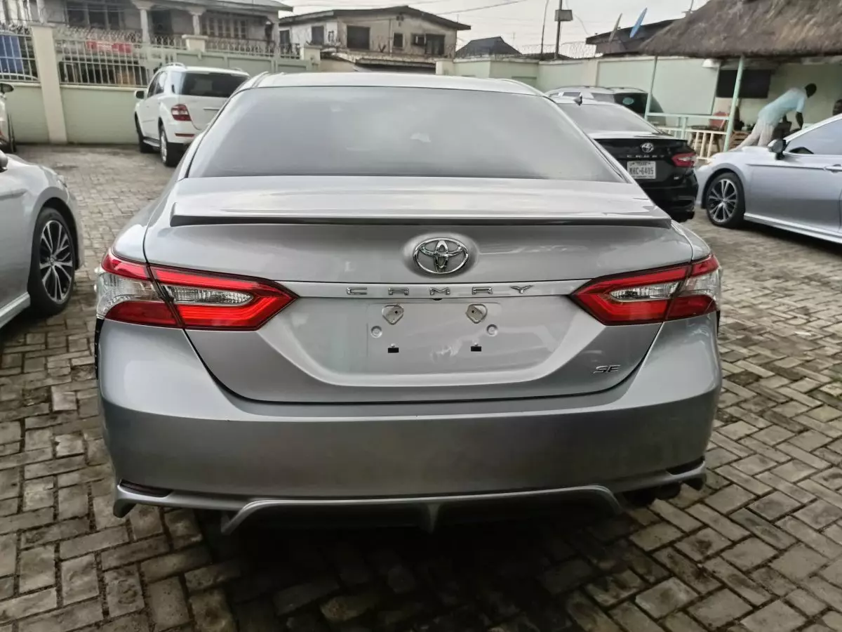 car Back