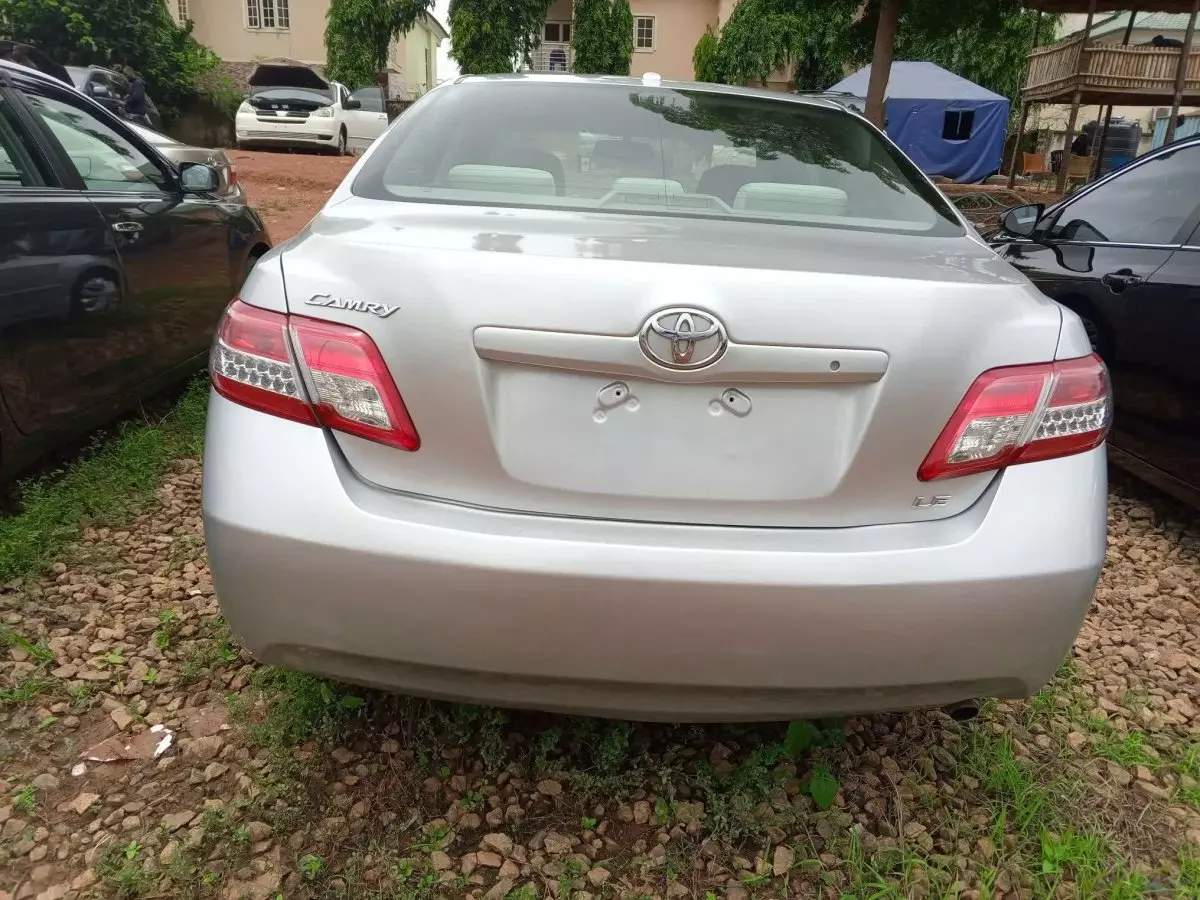 car Back