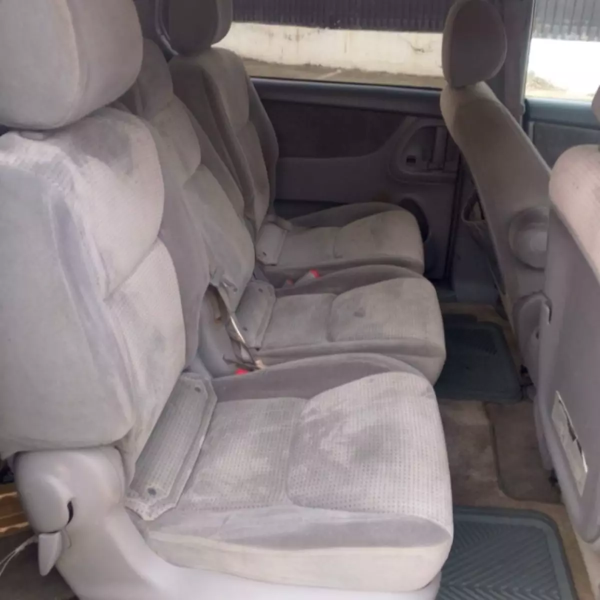 interiorBack