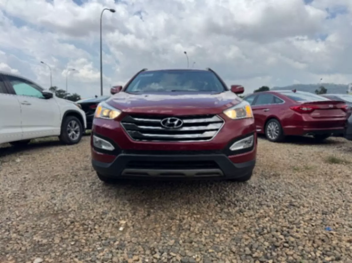 Hyundai Santa Fe - 2014