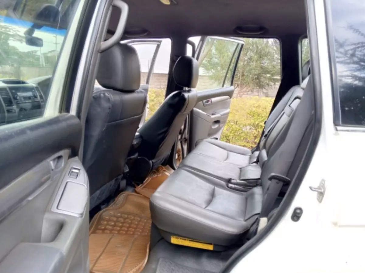 interiorBack