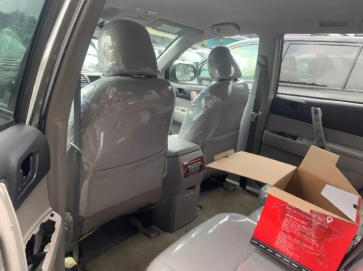 interiorBack