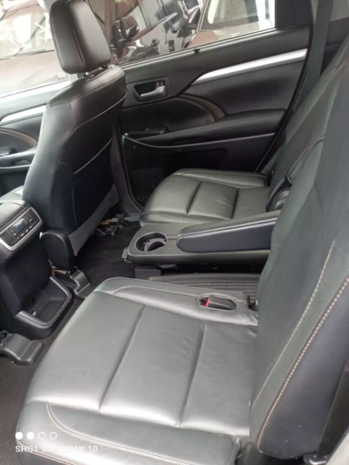 interiorBack