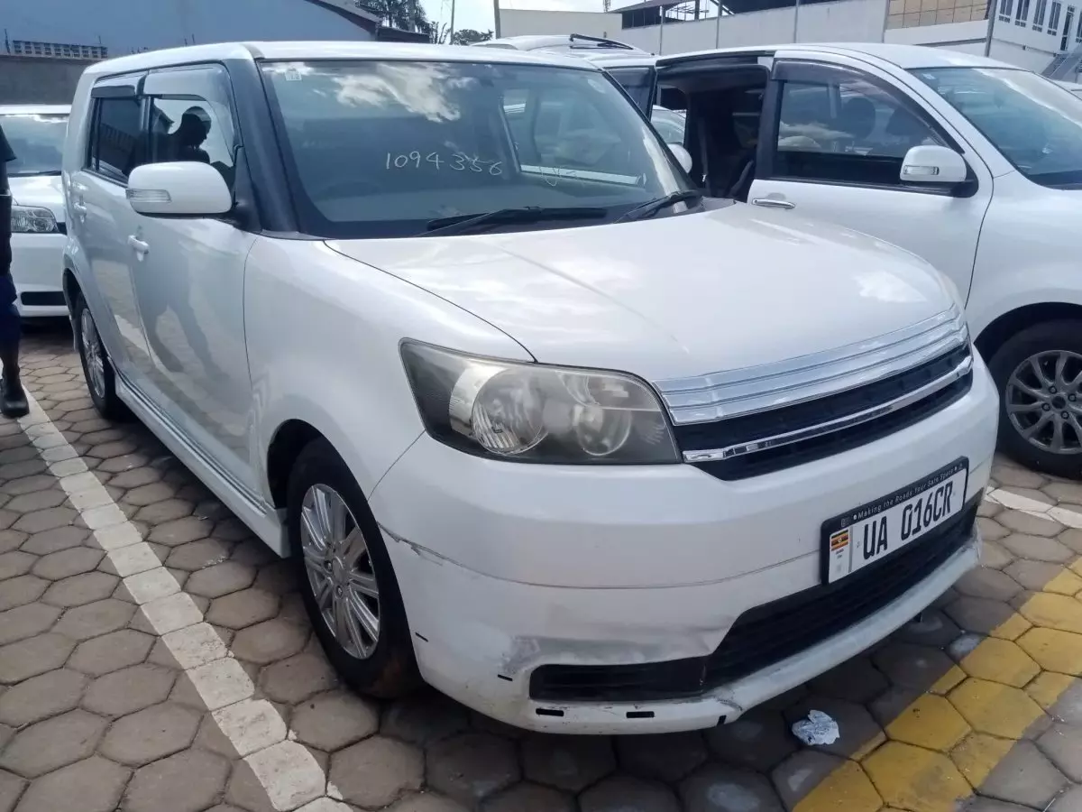 Toyota Rumion   - 2010