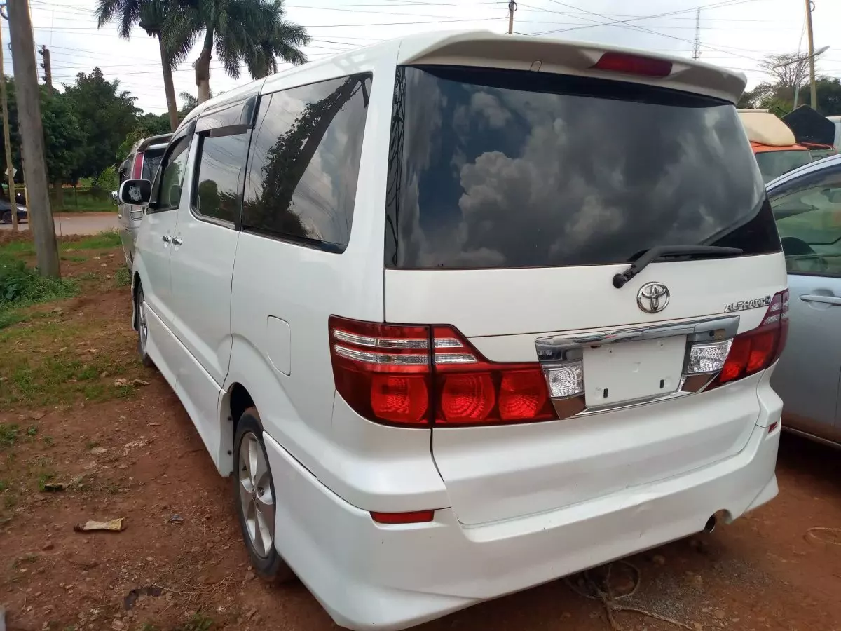 car Left Back