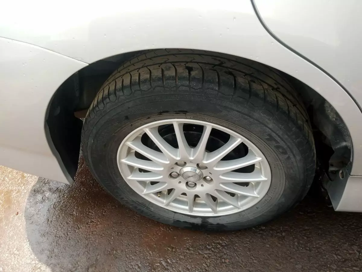 tyre1