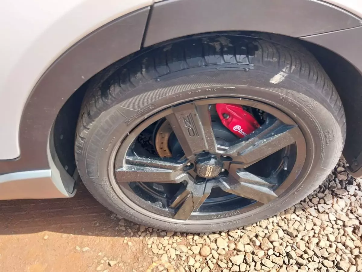 tyre3