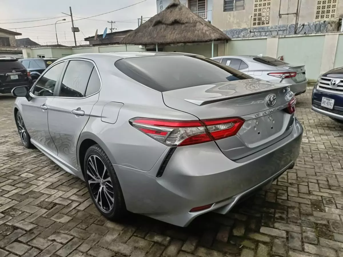 car Left Back