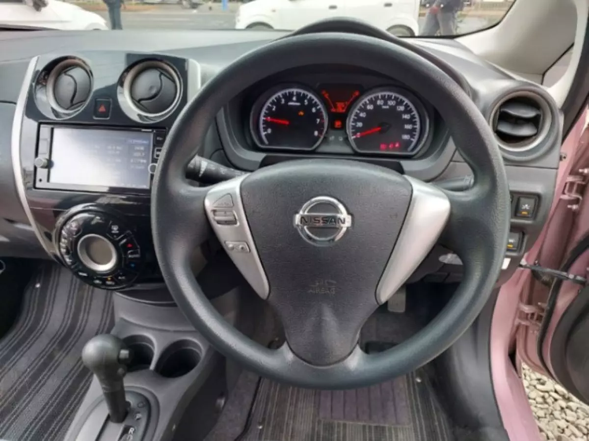 interiorFront