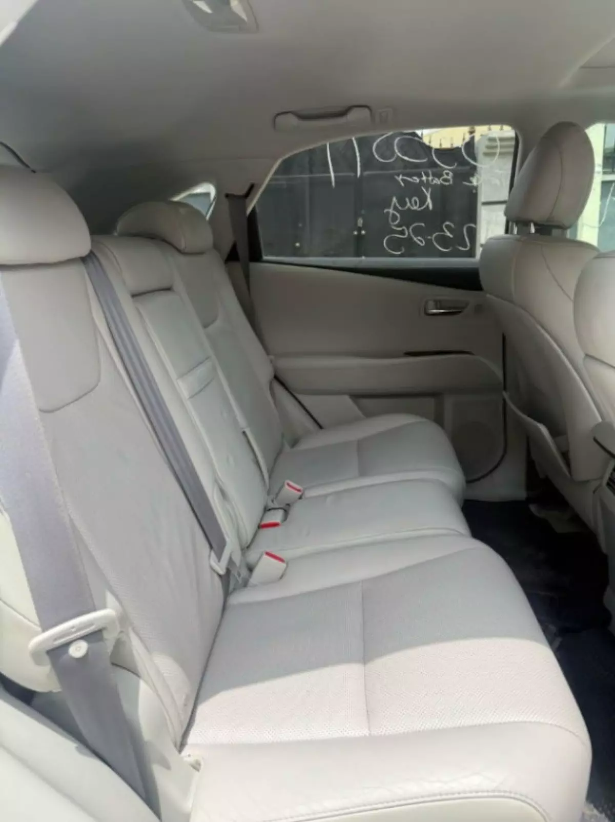 interiorBack