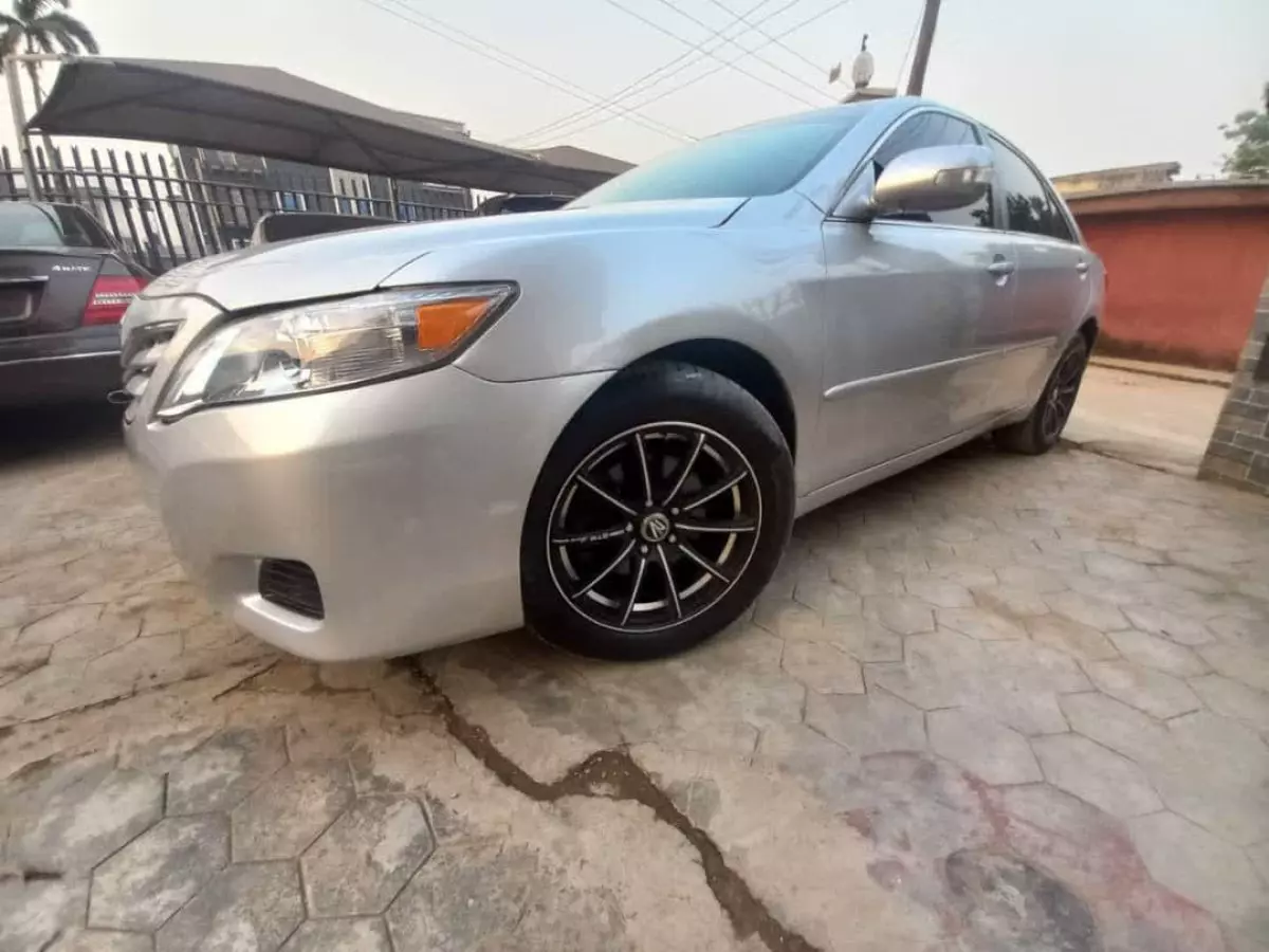 car Left
