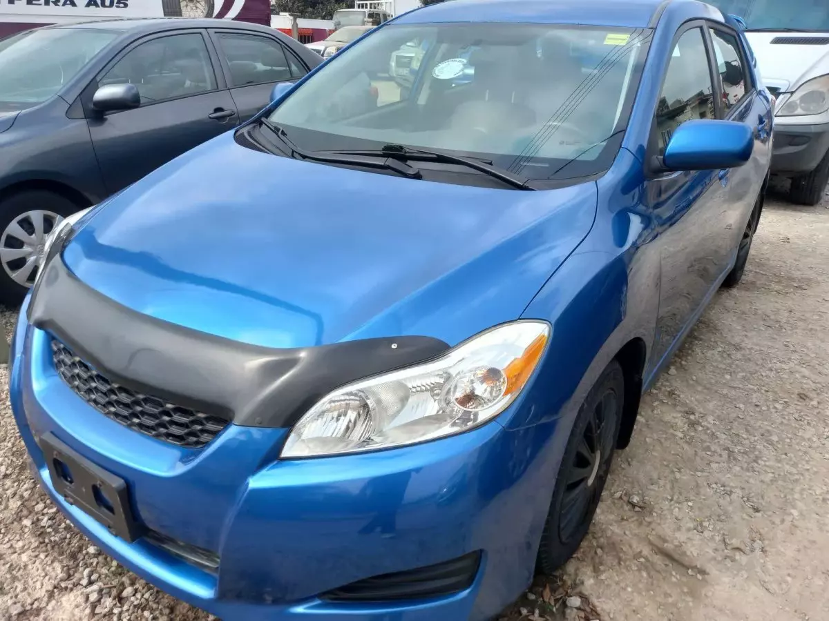 Toyota Matrix - 2011