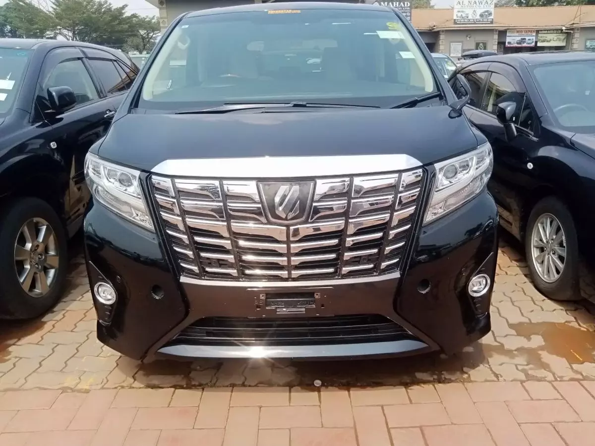 Toyota Alphard - 2017