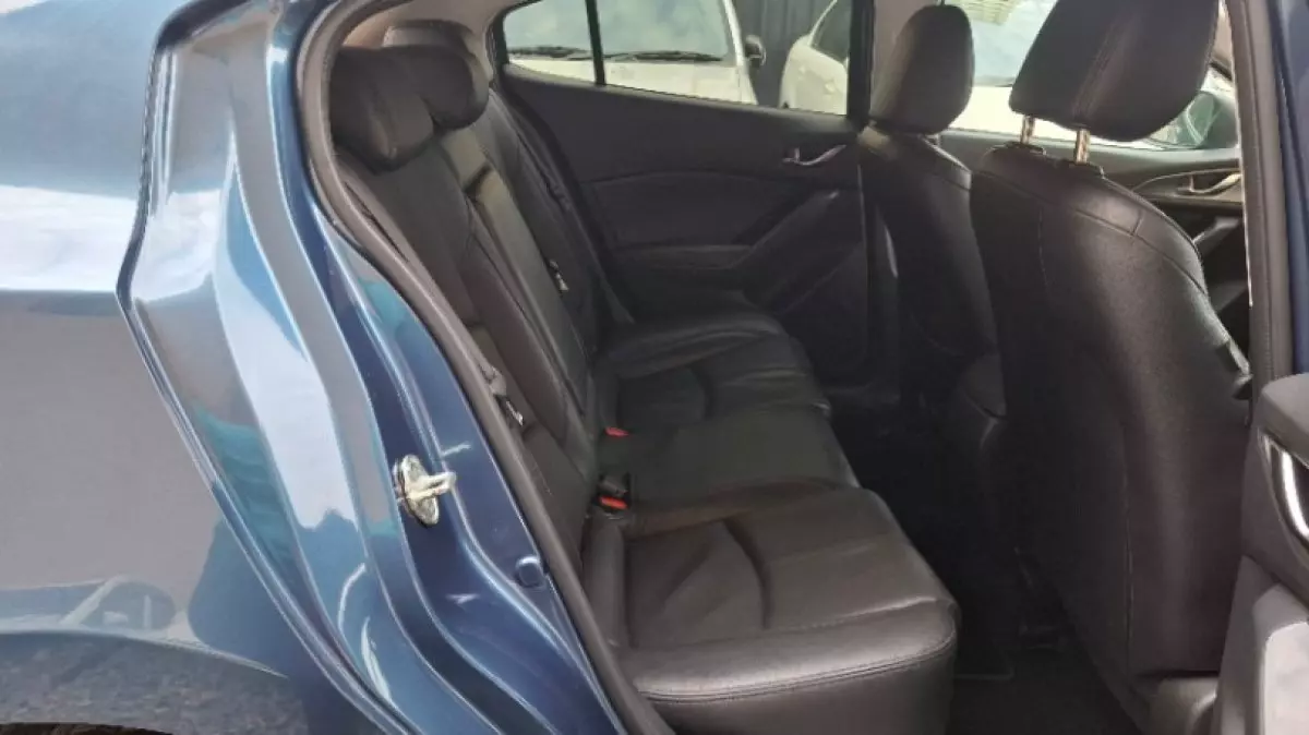 interiorBack