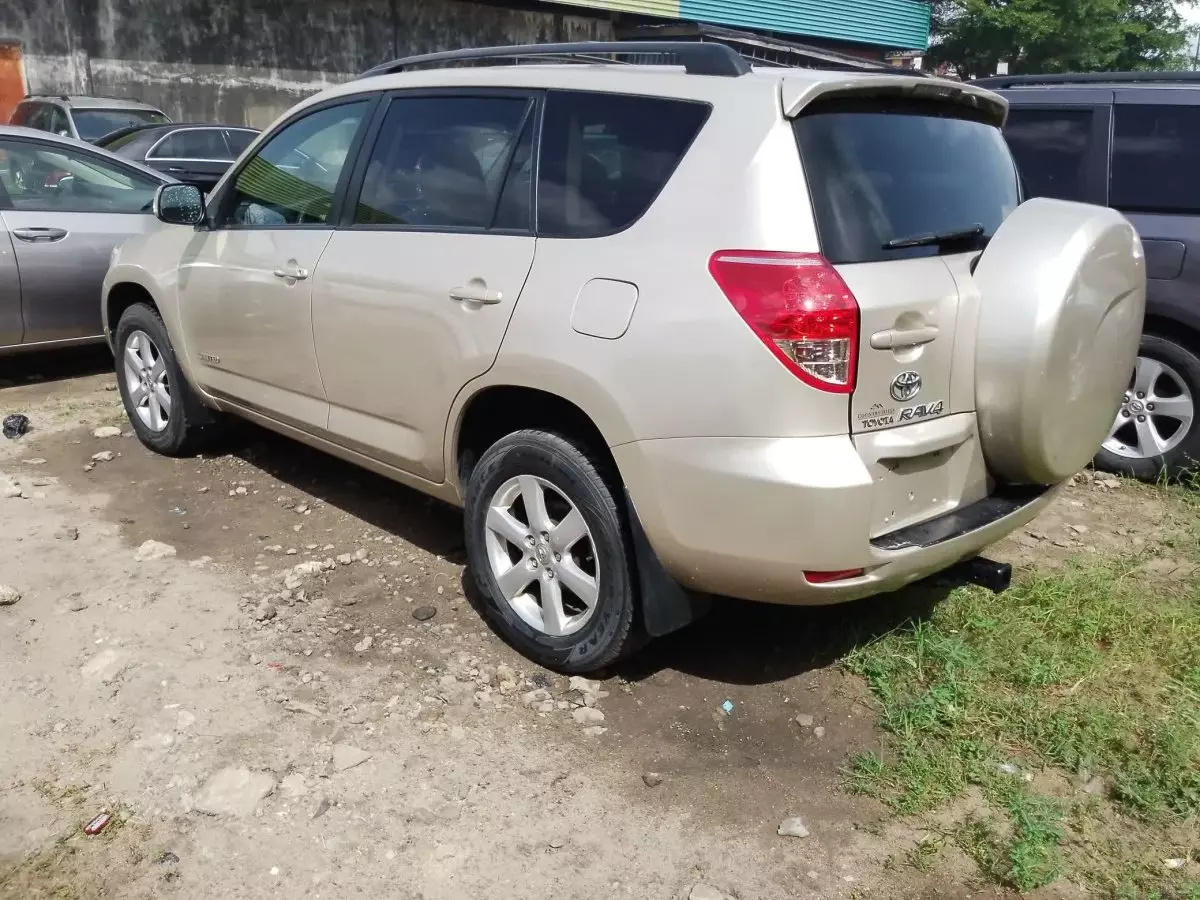car Left Back