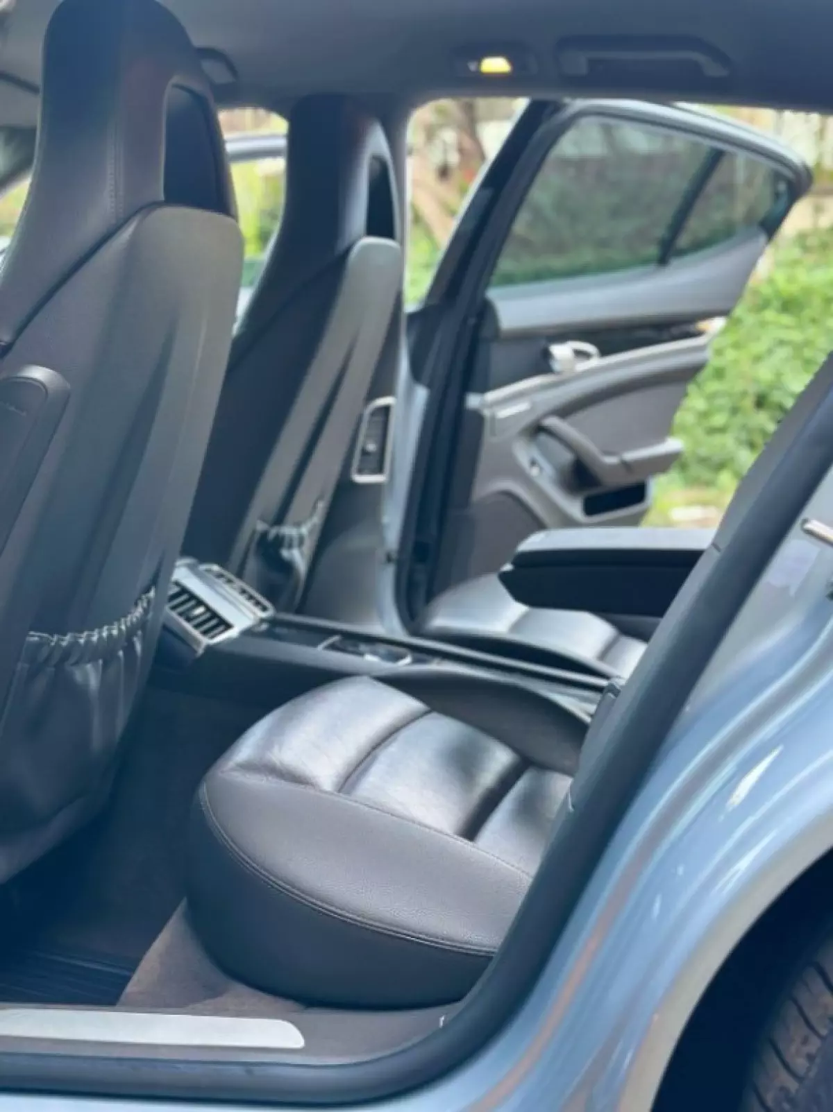 interiorBack