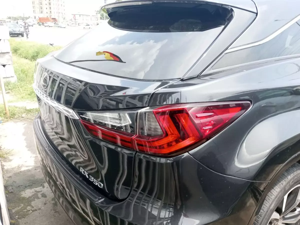 car Back
