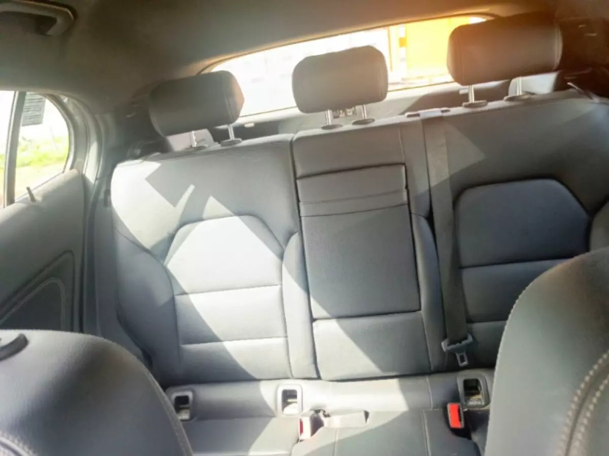 interiorBack