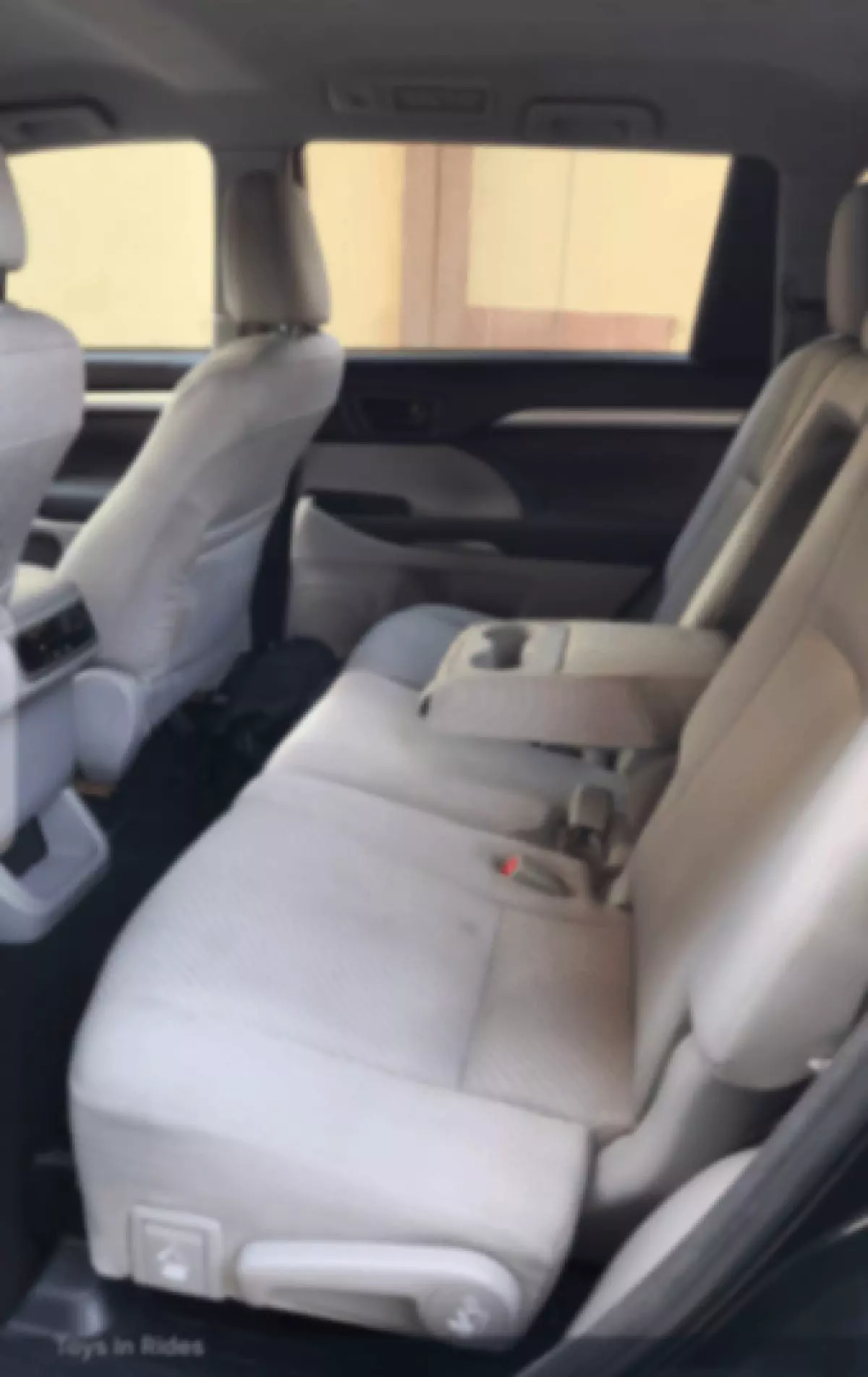 interiorBack