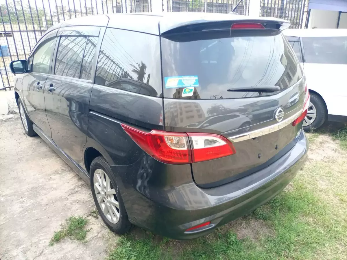 car Left Back