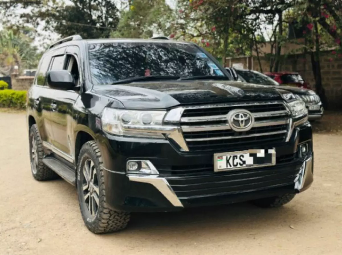 Toyota Landcruiser  V8 - 2010
