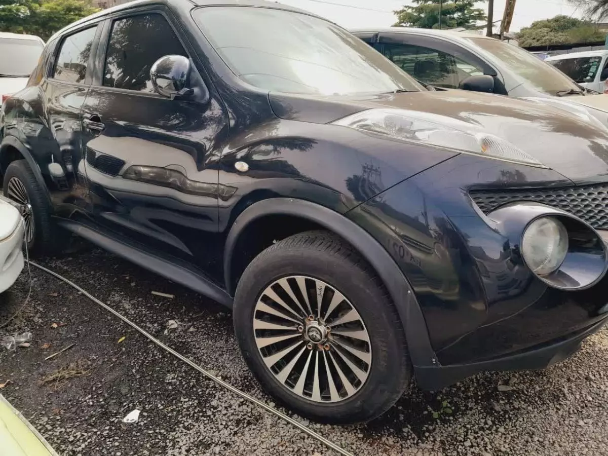 car Left