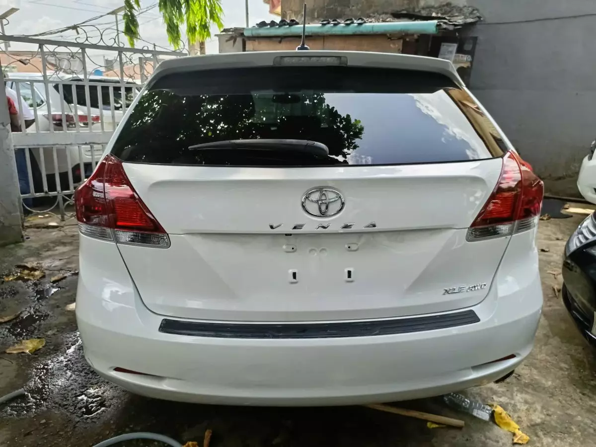 car Back