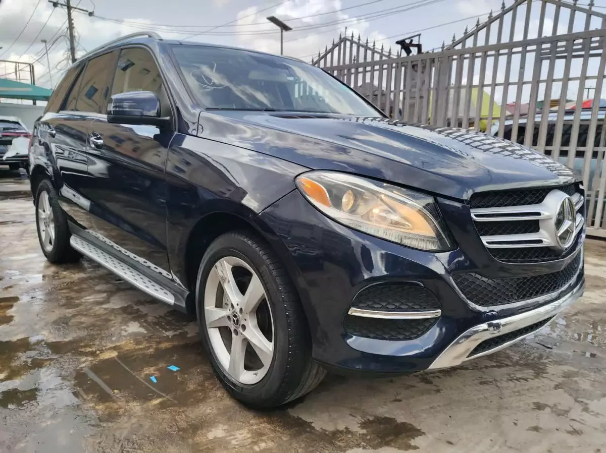Mercedes-Benz GLE 350 - 2017