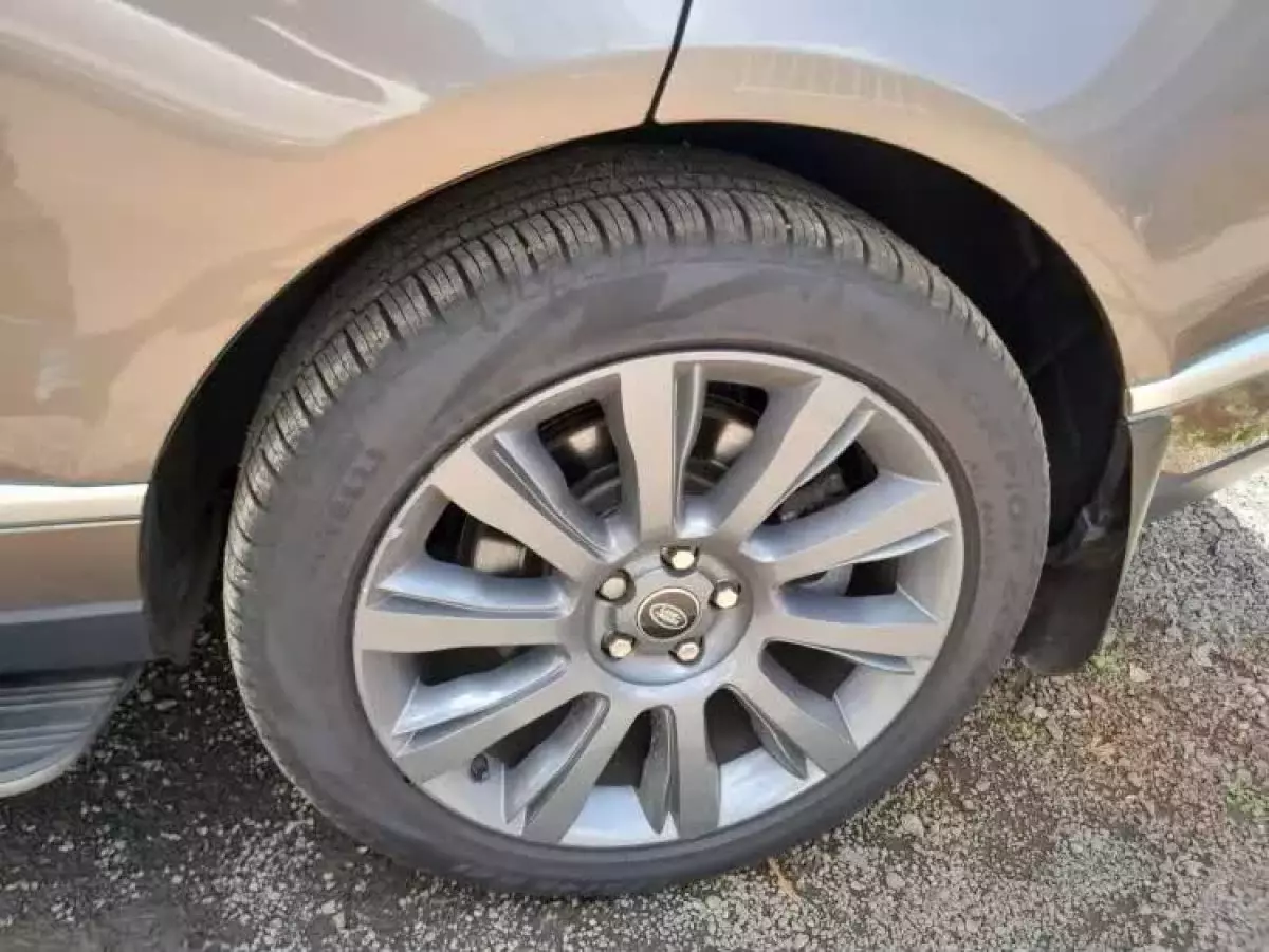 tyre2