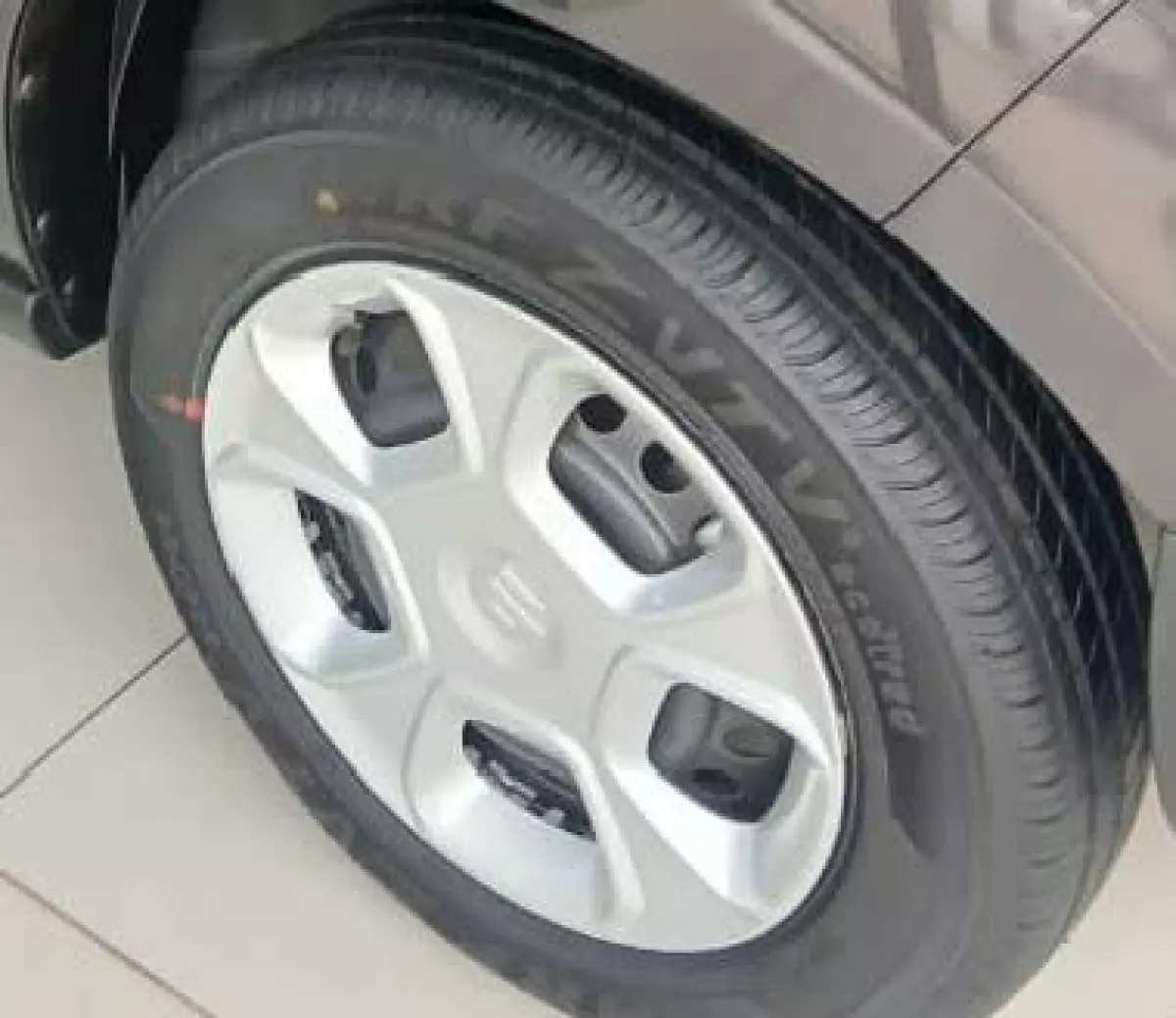 tyre3