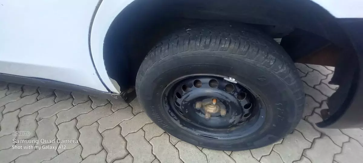 tyre0