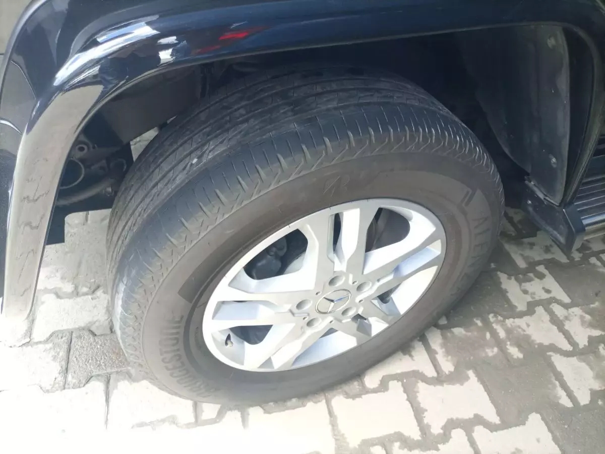 tyre1
