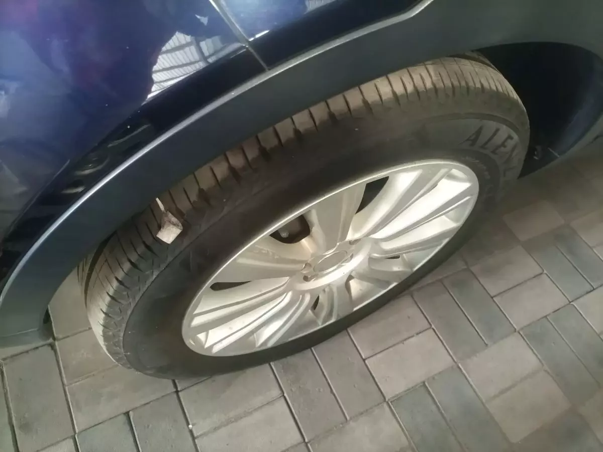 tyre1