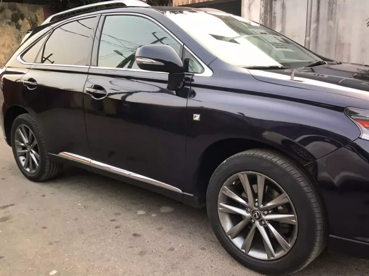 car Right Front