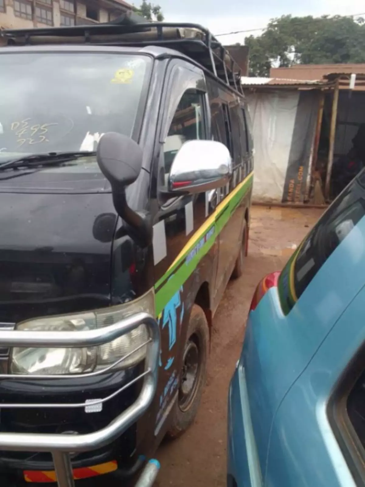Toyota Hiace - 2010