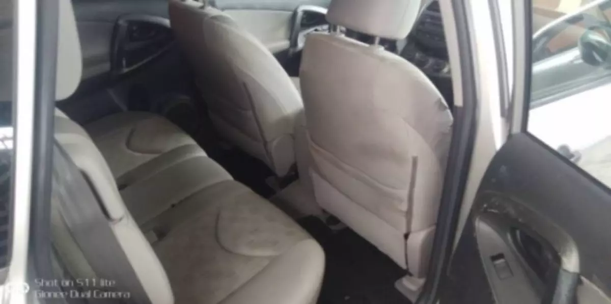 interiorBack