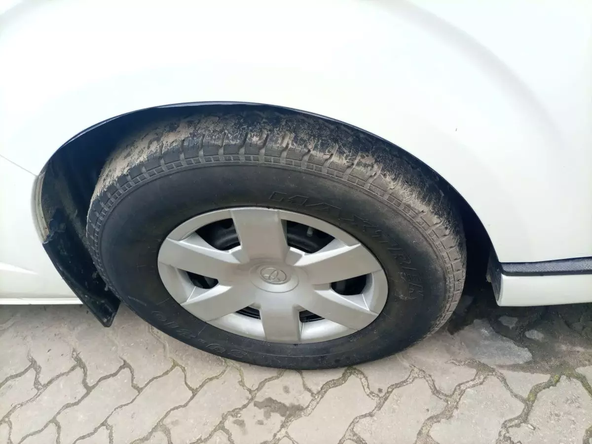 tyre2