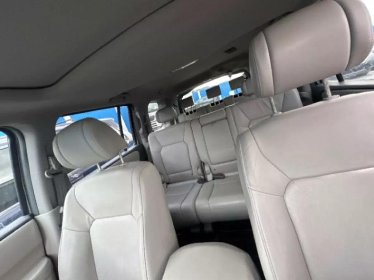 interiorBack