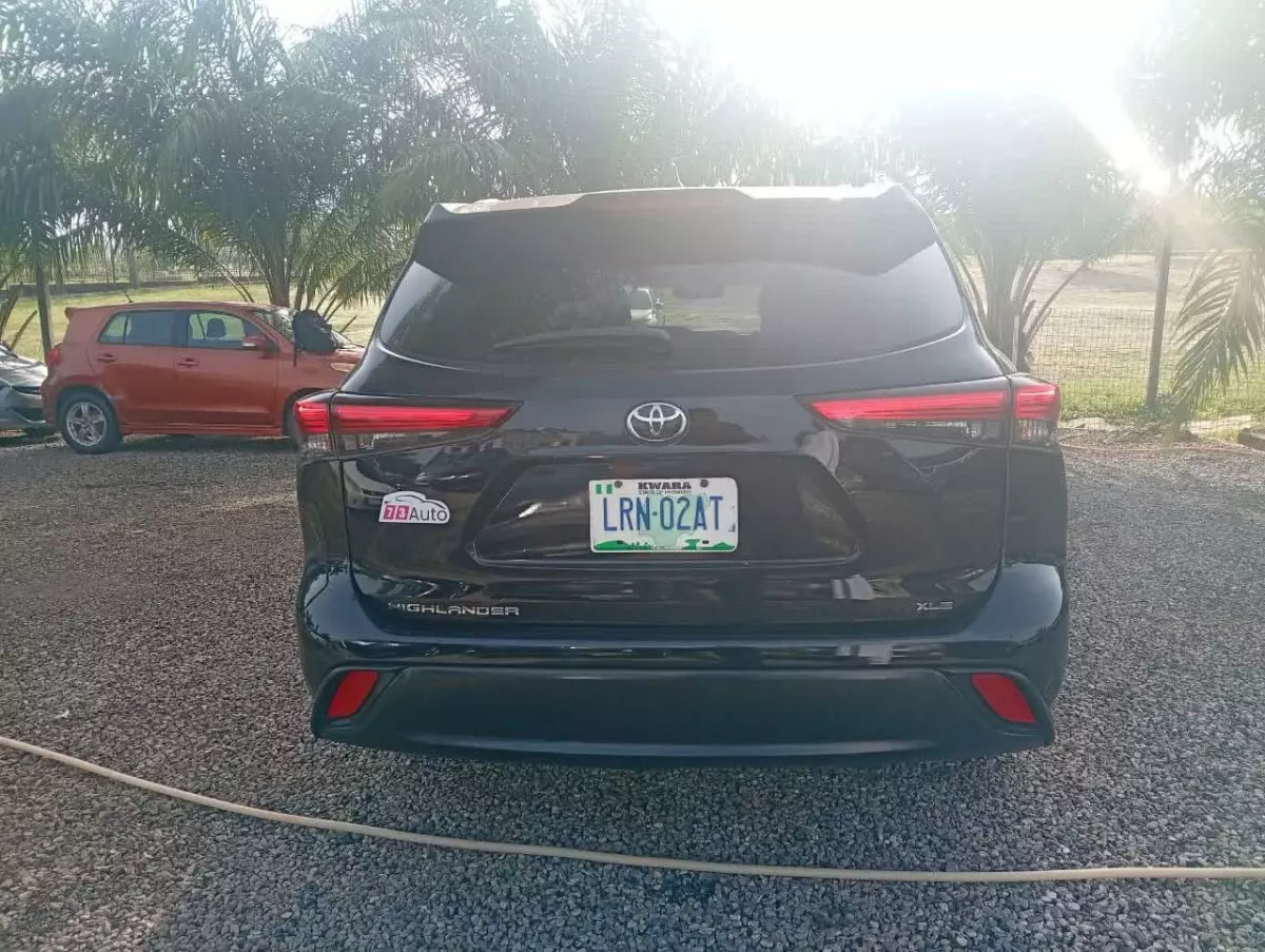 car Back