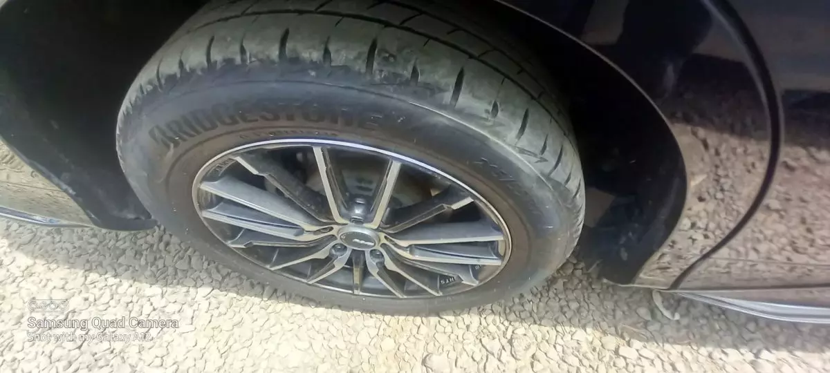 tyre3