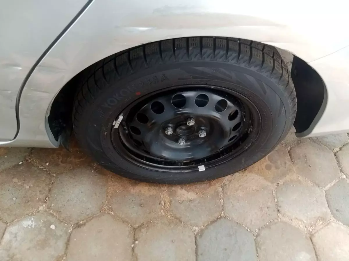 tyre2