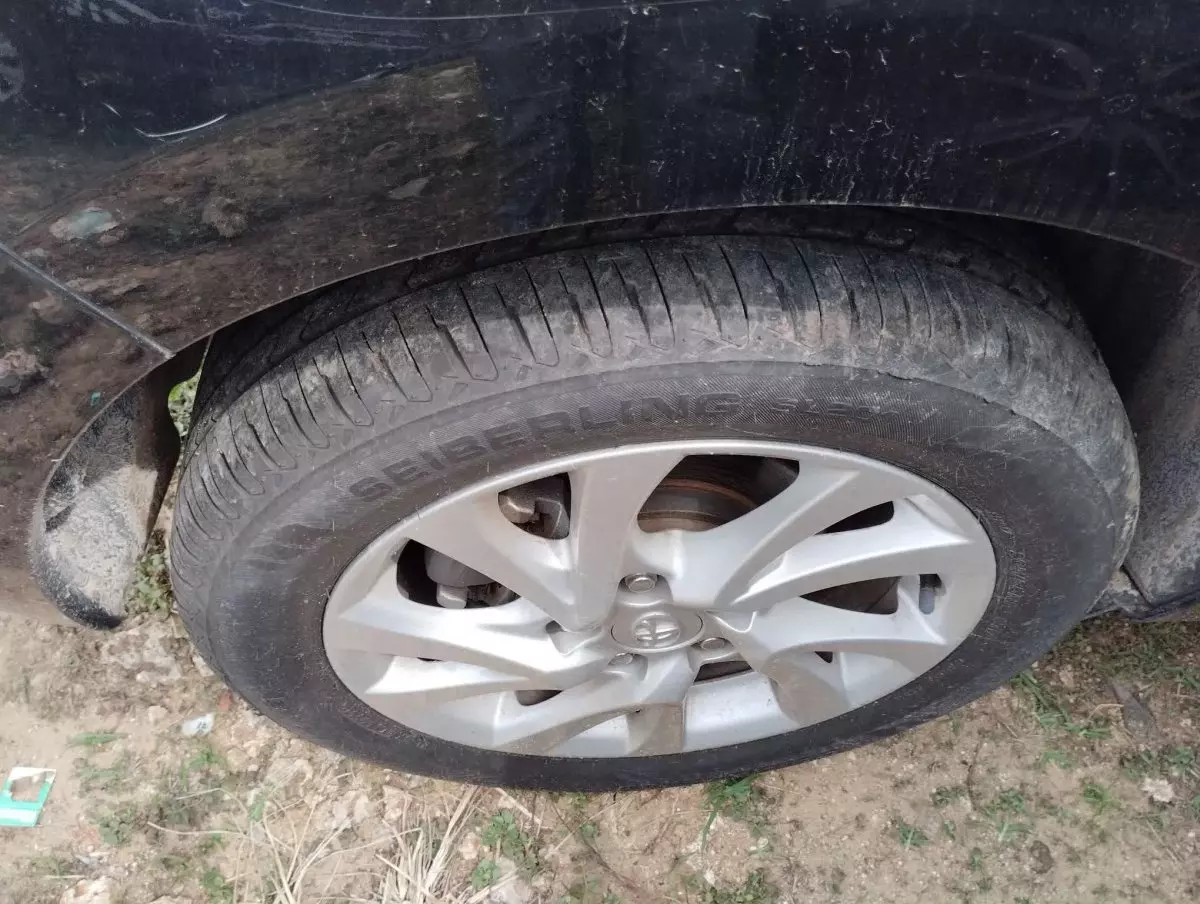 tyre3
