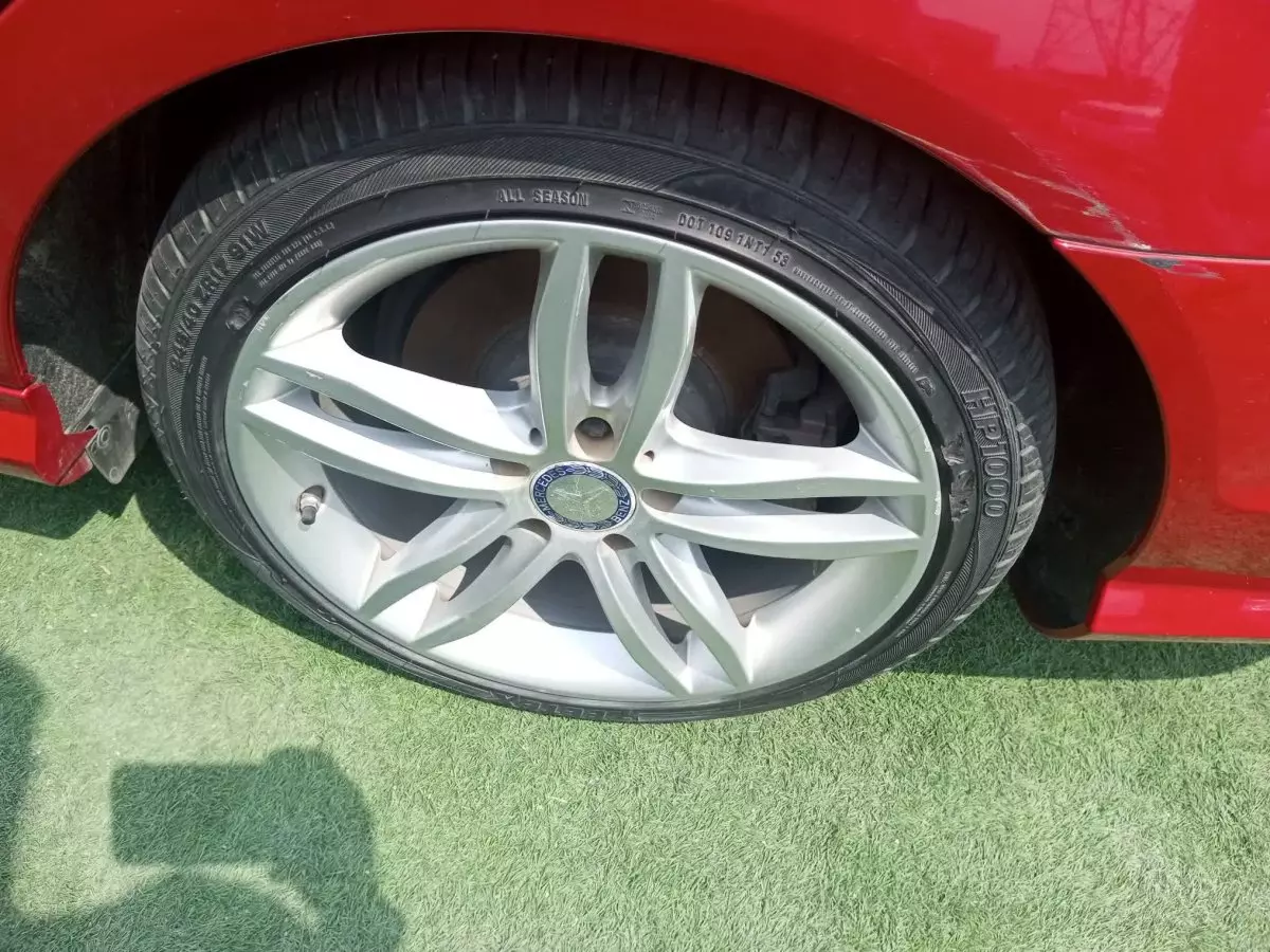 tyre1