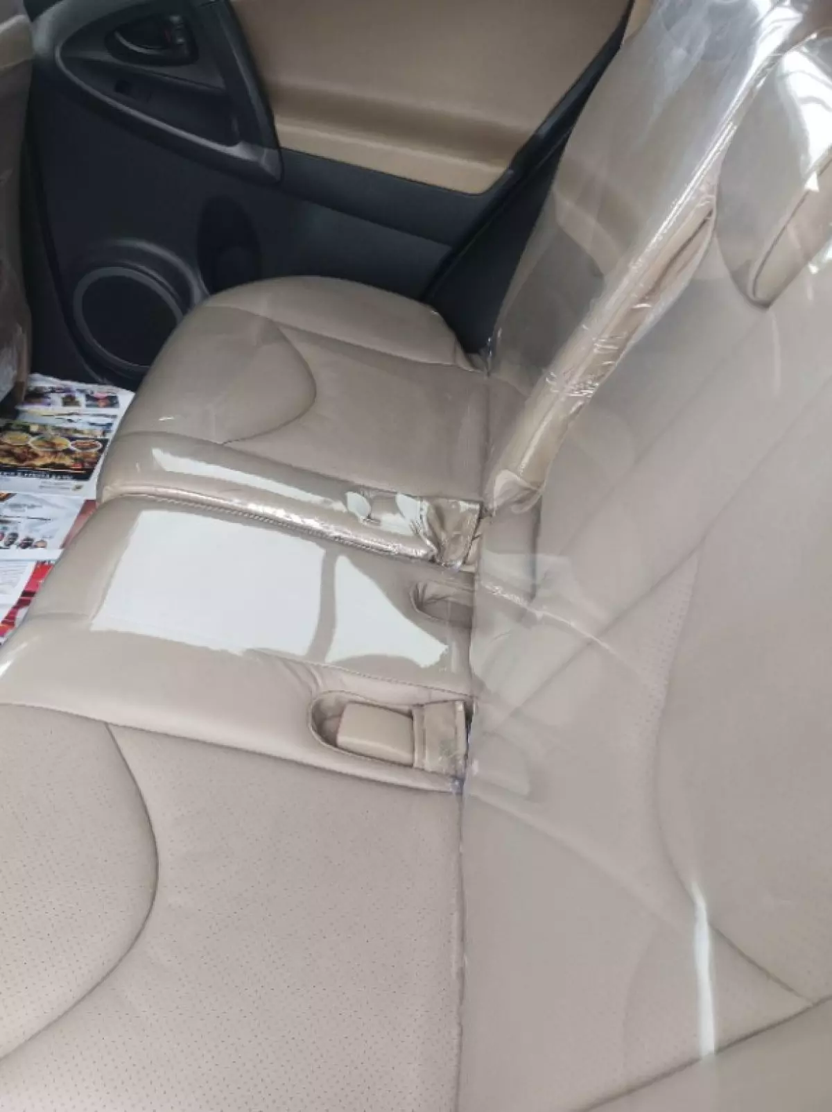interiorBack