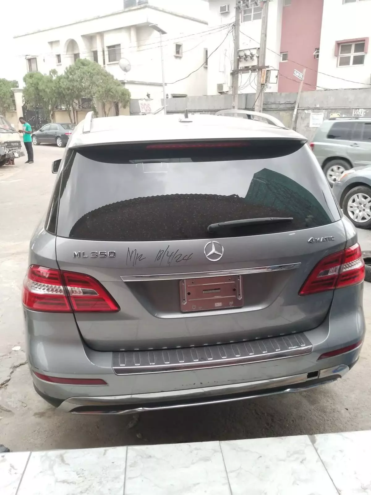 car Back