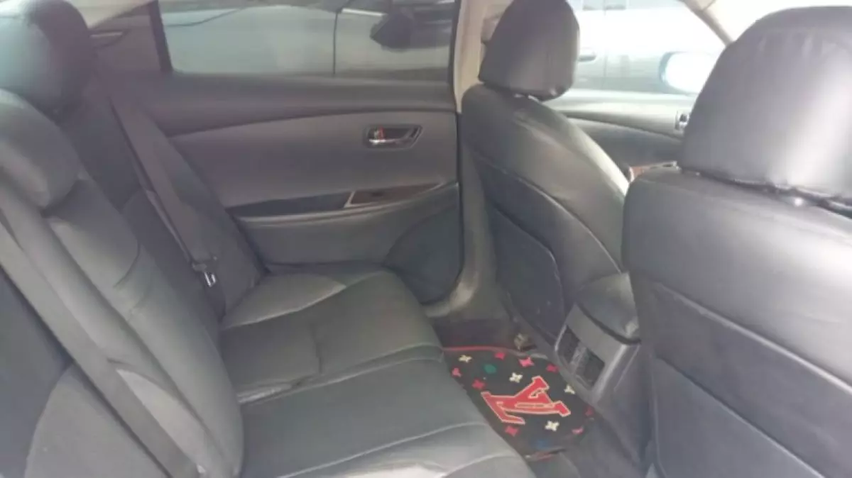 interiorBack